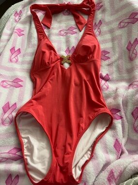 🌺 **Trina Turk Coral Halter One-Piece – Chic, Sculpting & So Stunning** 🌺